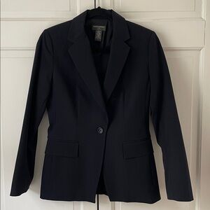 Women’s Banana Republic Classic Stretch Black Blazer. Size 2